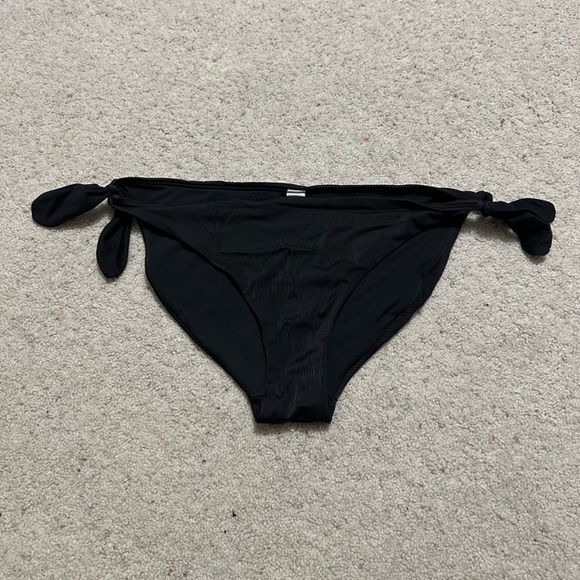 Black Bikini Bottom - Picture 1 of 3